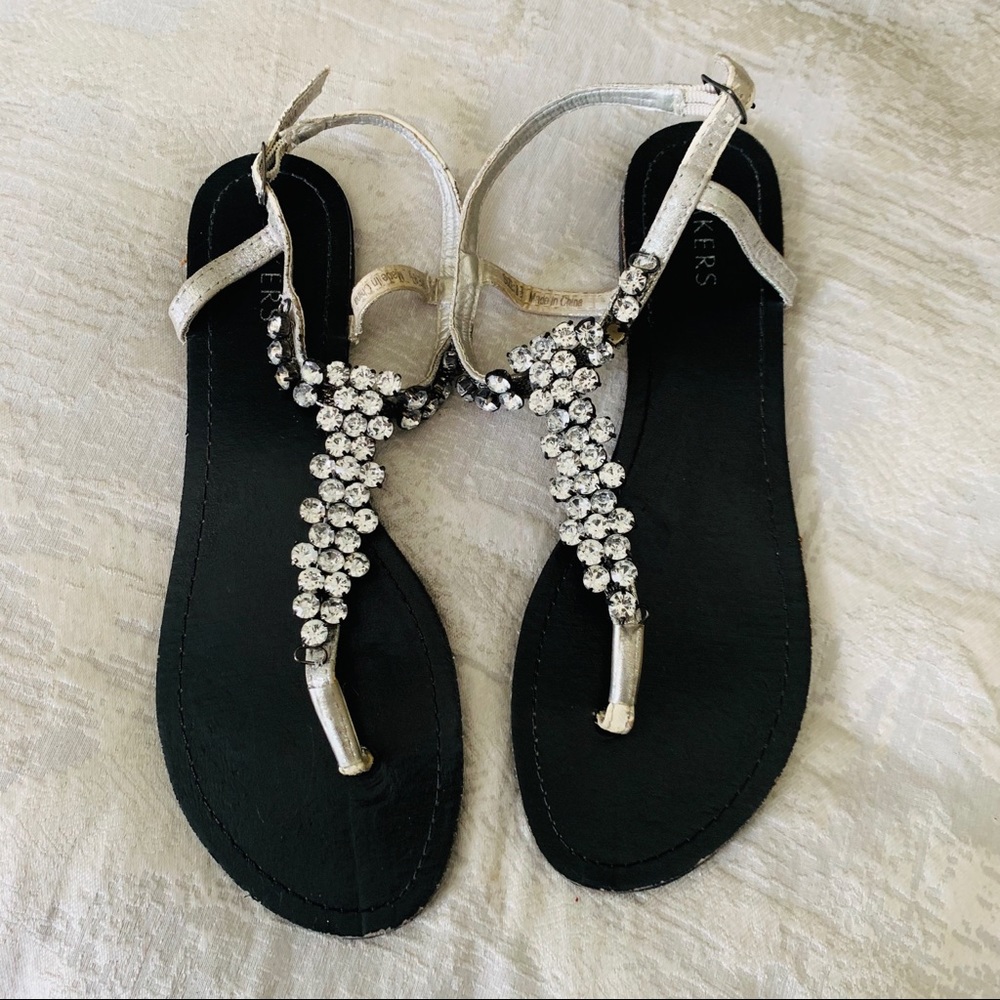 ✨BAKERS Rhinestone Silver Sandal ✨
